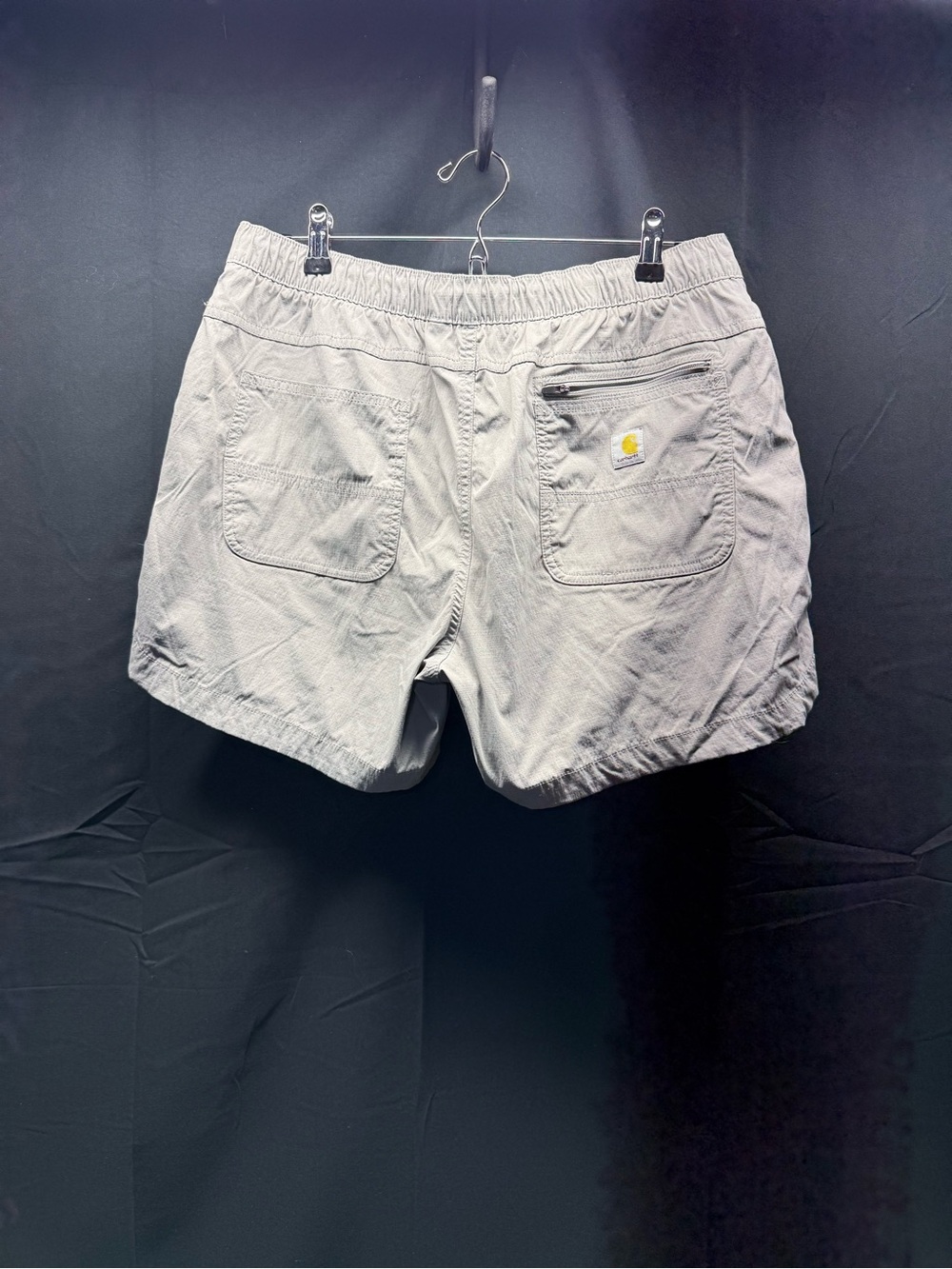 Carhartt Women’s Elastic Waist shorts sz Lg (9av)
